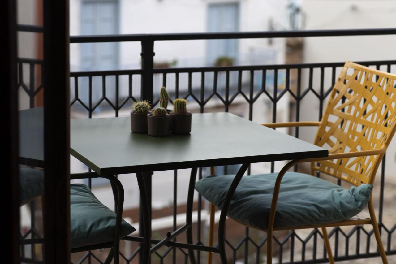 Frontemare House & Rooms カステッランマーレ・デル・ゴルフォ エクステリア 写真